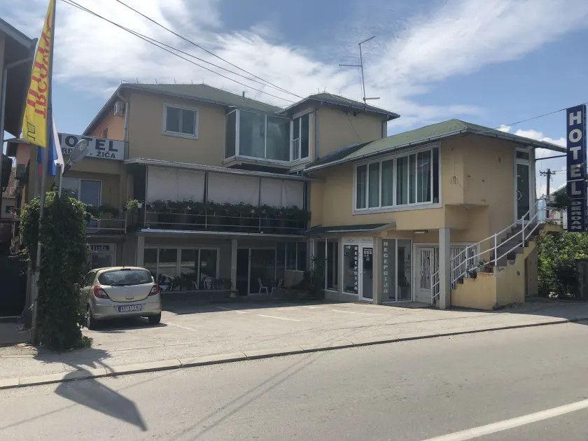 Hotel Djerdan - Image 1