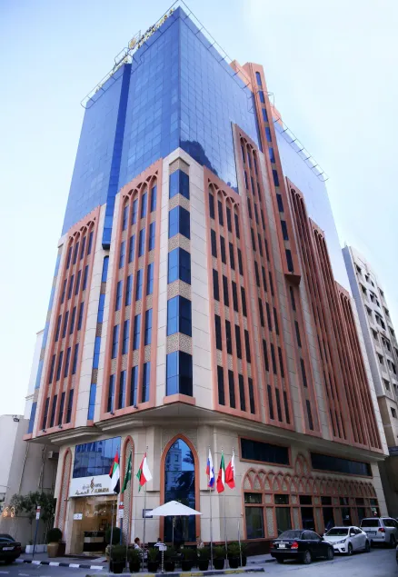 Al Hamra Hotel - Image 1