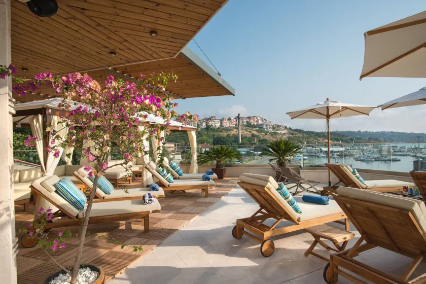 Blu Bay Hotel Sozopol - Image 1