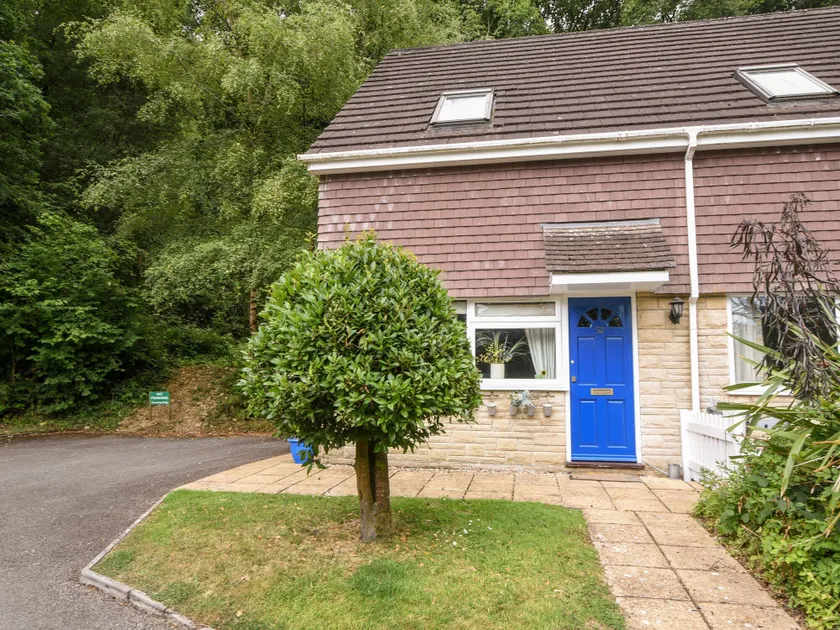 52 Fernhill Heights - Image 1