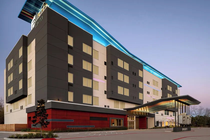 Aloft by Marriott Shenandoah Woodlands Area - Image 1