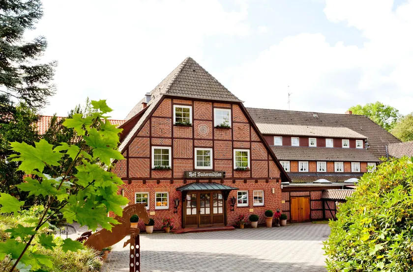 Hotel Hof Sudermühlen - Image 1