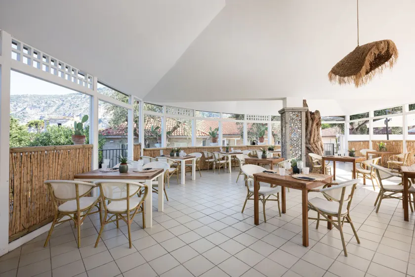 Sopramare Resort - Image 1