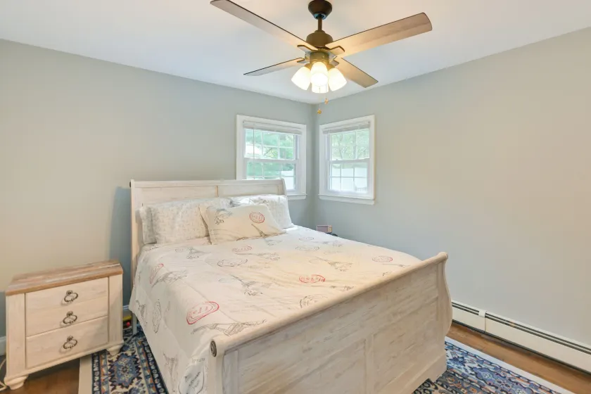 Hampton Bays Retreat: Walk to Squires Beach! - Interiør