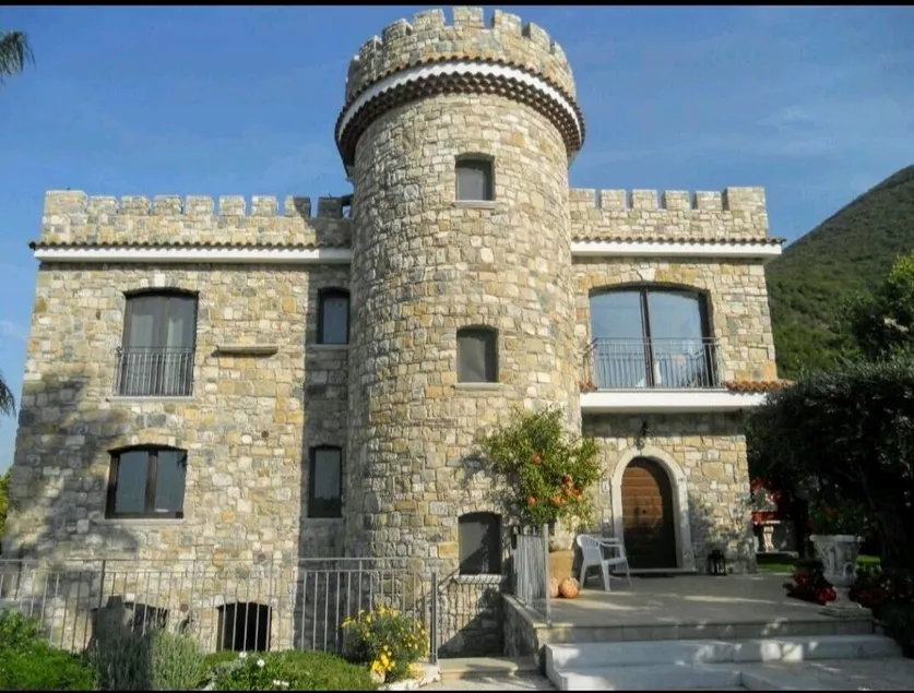 Villa Le Favole - Image 1