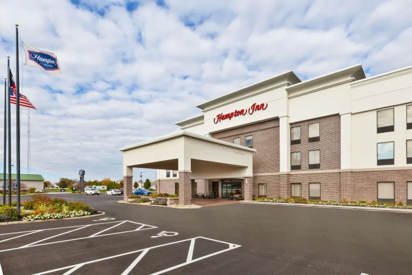 Hampton Inn Marysville - Image 1