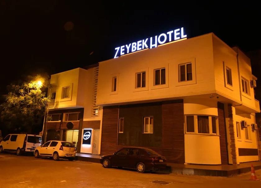 Zeybek Hotel - Image 1