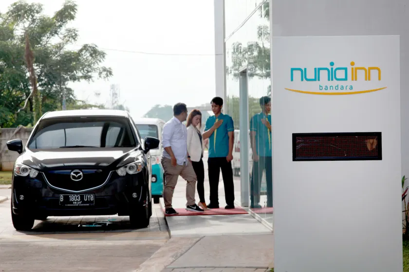 Nunia Inn Bandara Jakarta - Image 1