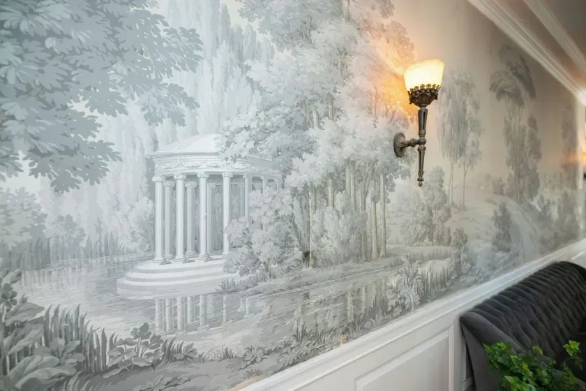 The White House Inn - Lobby