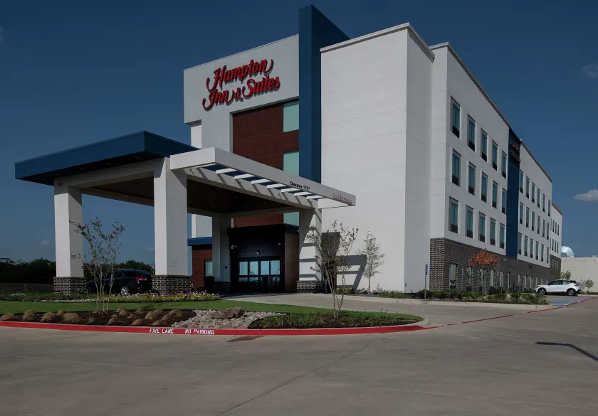 Hampton Inn & Suites Duncanville Dallas - Image 1