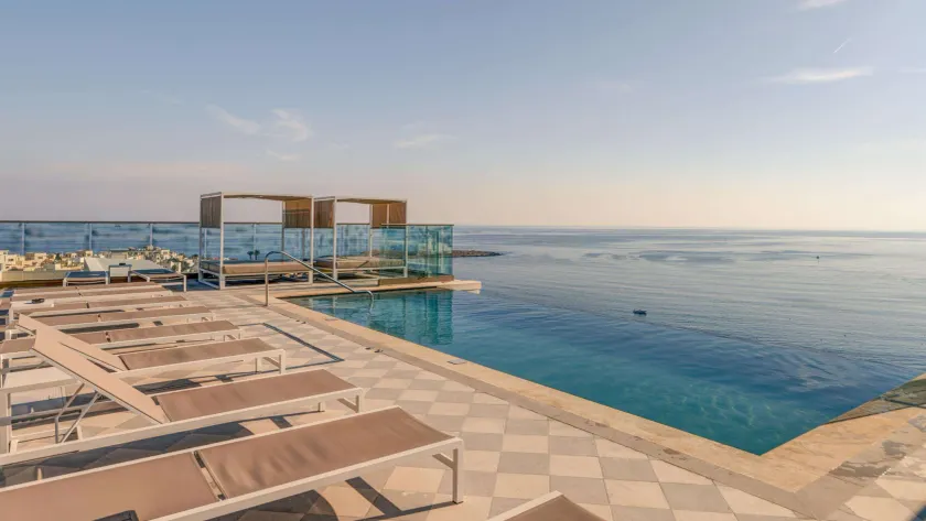 AX ODYCY Hotel - Image 1