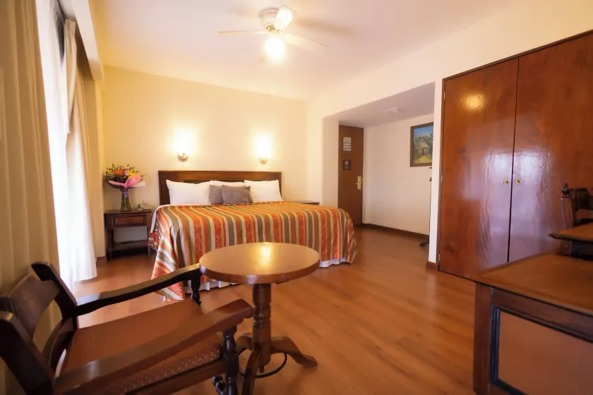 Plaza Uruapan Hotel  - Image 1