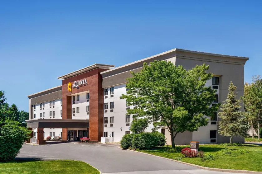 La Quinta Inn by Wyndham Columbus Dublin - Image 1