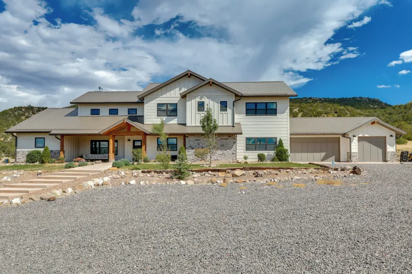 Nat'l Forest Access & Mtn Views: Family Eagar Home - Image 1