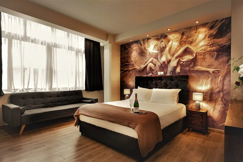 Pallada Athens boutique rooms & apartments - Image 1