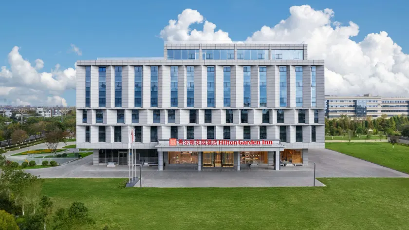 Hilton Garden Inn Kunming Dianchi - Image 1