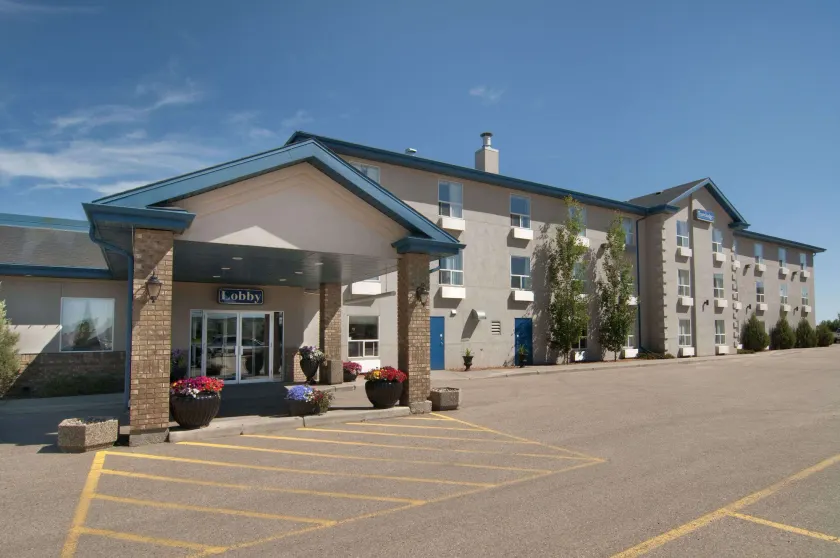 Travelodge by Wyndham Stony Plain - Image 1