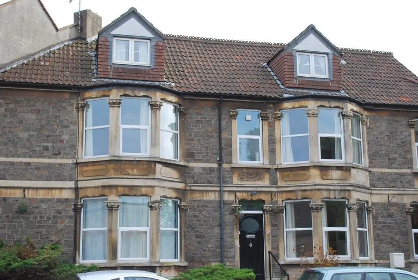Clift Guest House - Image 1