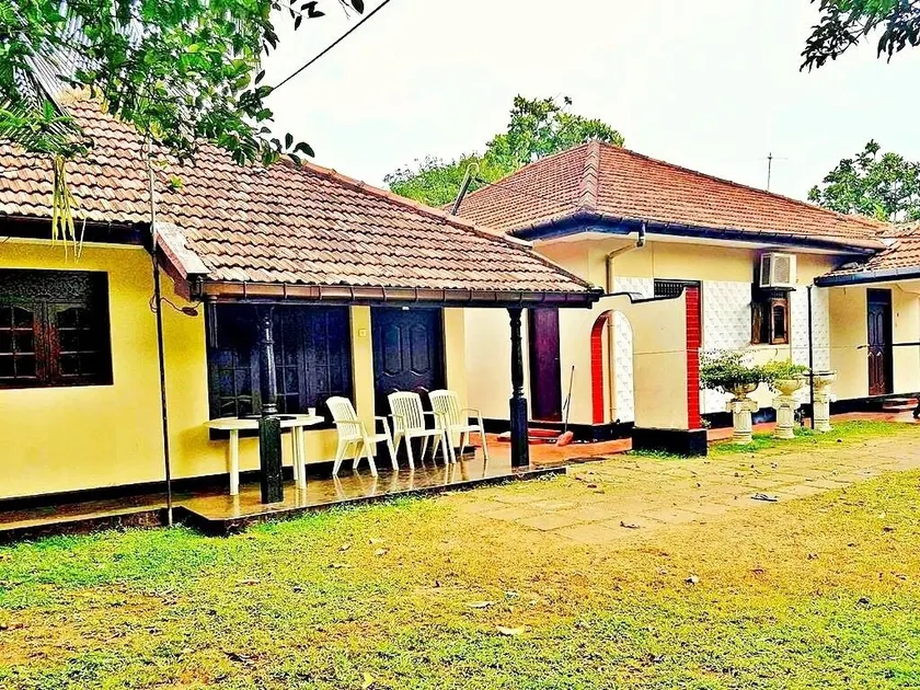 Fernando Residence - Image 1