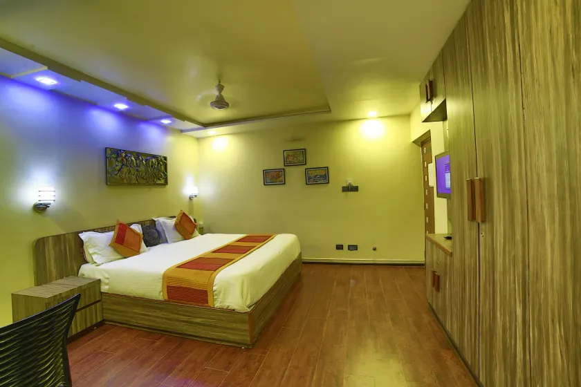 Shaleen Elegance Homestay Near Nakki Lake - Image 1