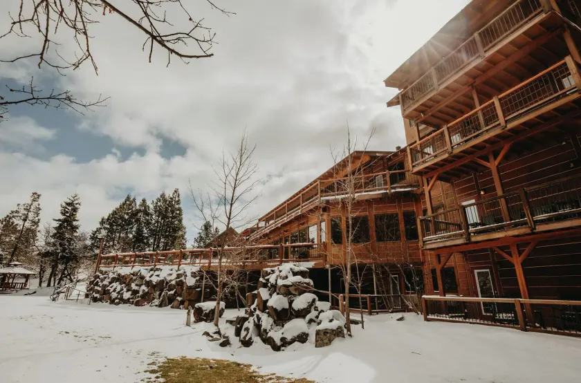 Callahan's Mountain Lodge - Image 1