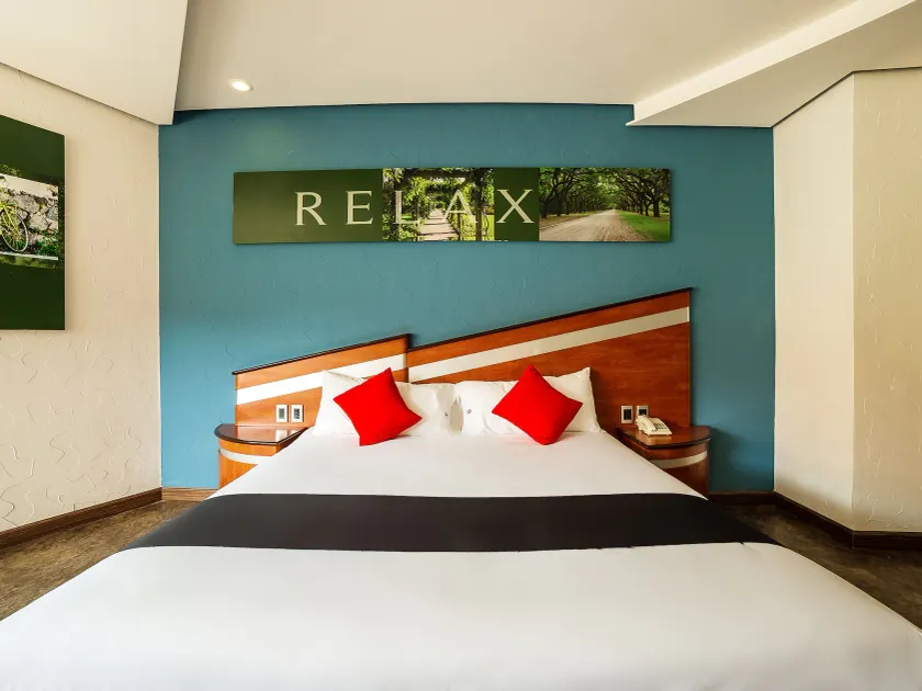 Hotel Verona - Image 1