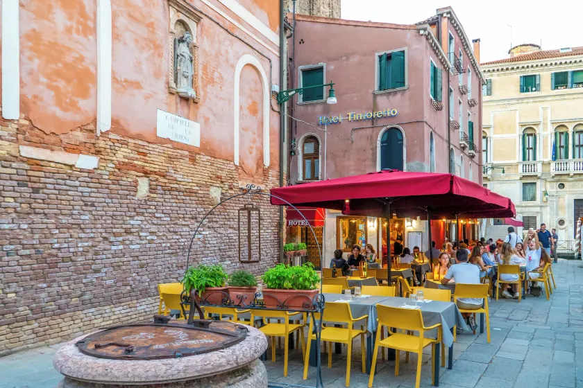 Hotel Tintoretto - Image 1