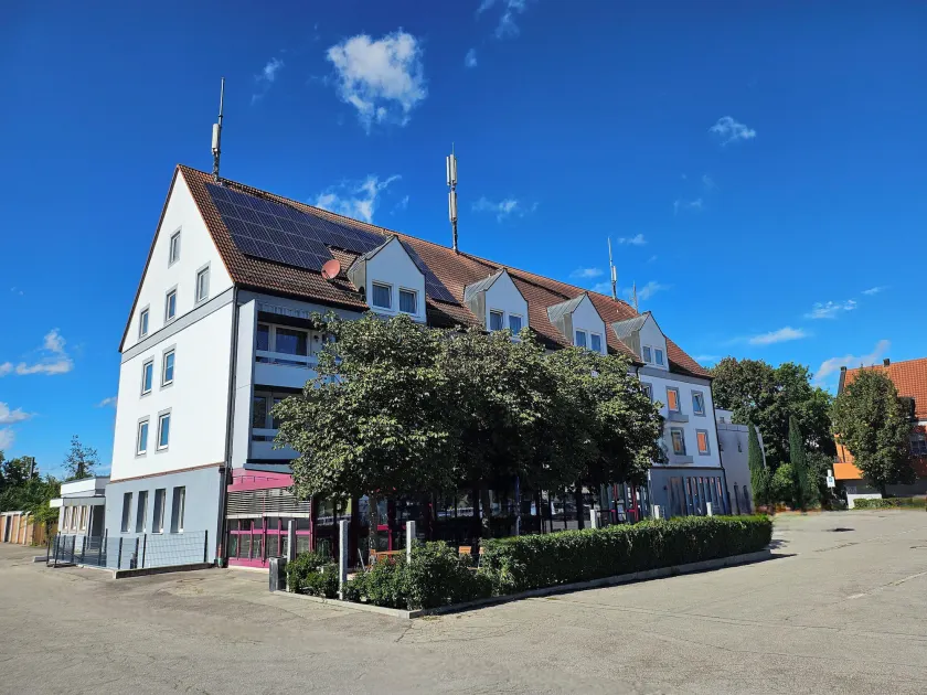 Hotel Krone & Restaurant - Image 1