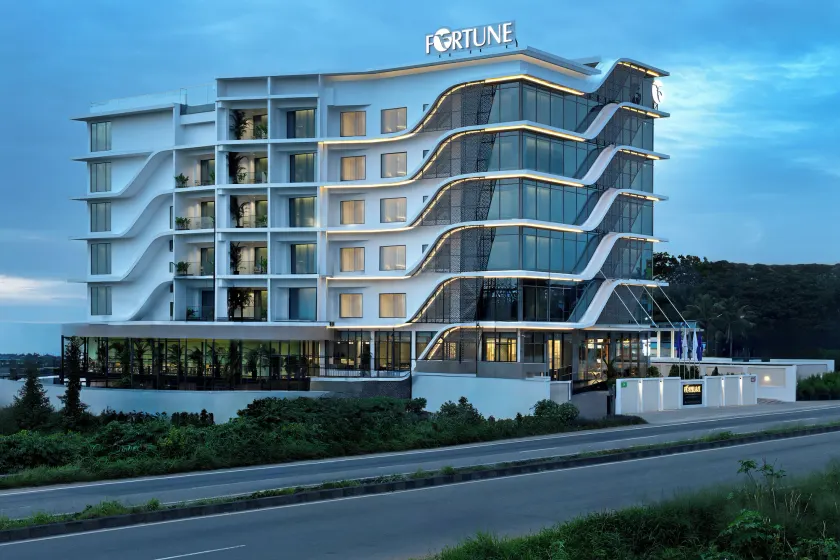 Fortune Airport Road Kochi - Member ITC hotels' group - Image 1