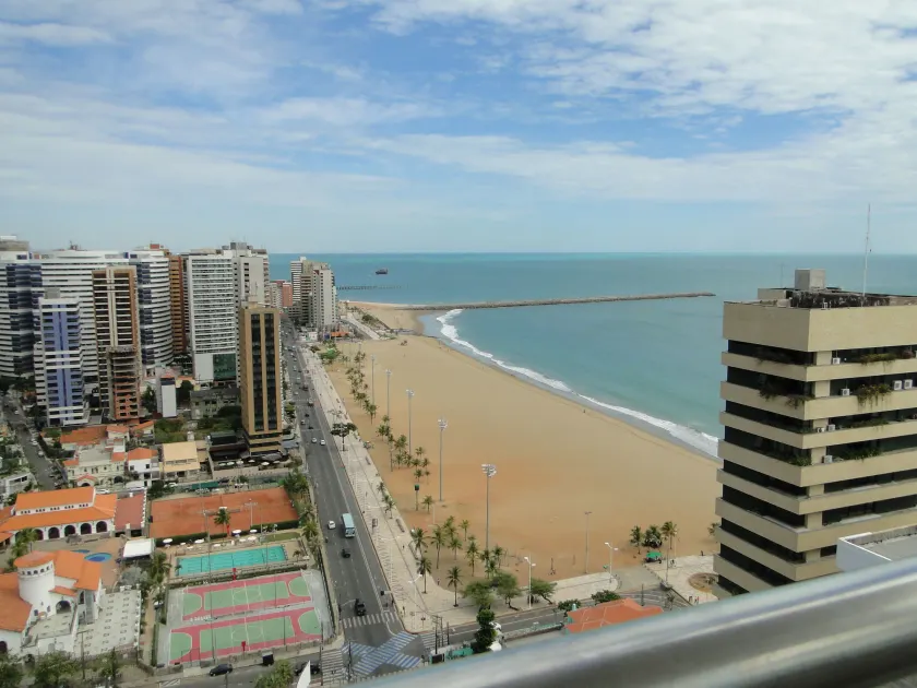 Costa do Mar Hotel - Image 1