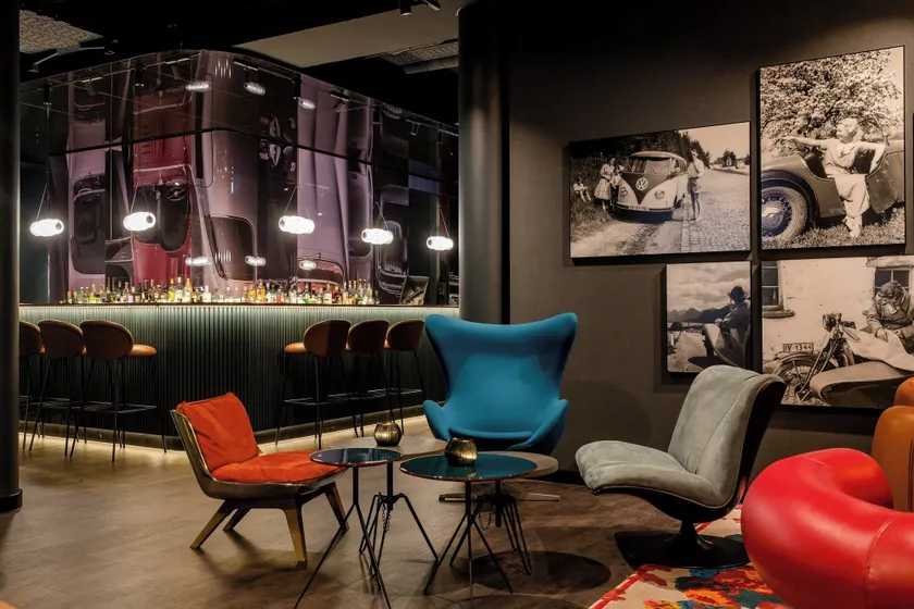Motel One Frankfurt-East Side - Image 1