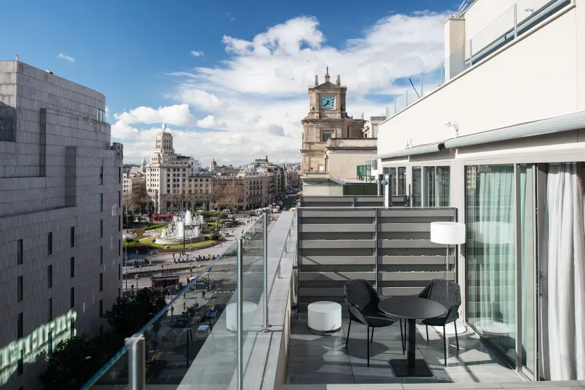 Catalonia Square 4* Sup - Image 1