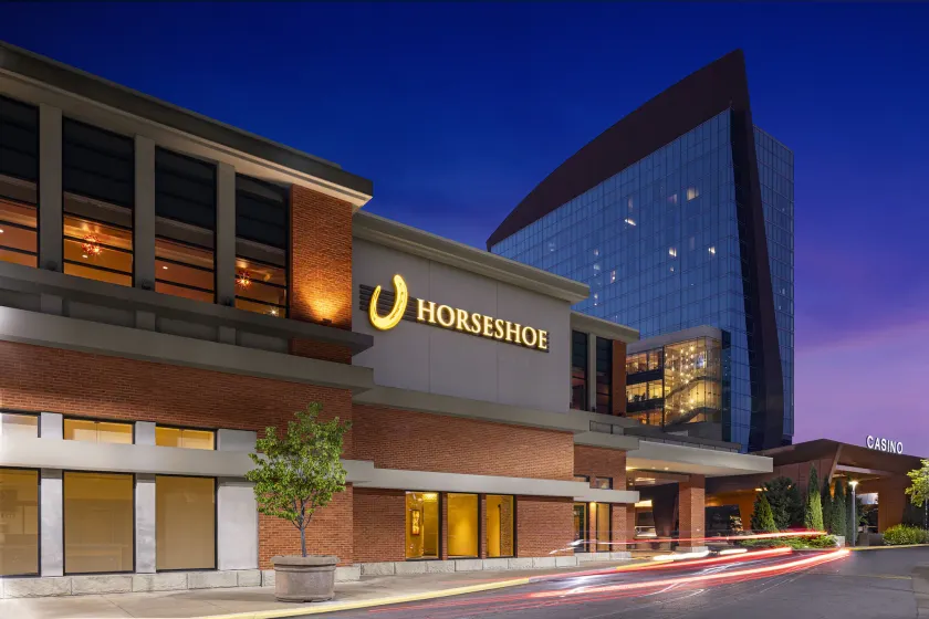 HoteLumière at the Arch Hotel & Casino - A Caesars Rewards Destination - Image 1