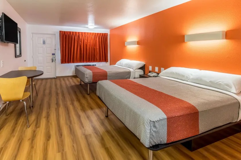 Motel 6-Arlington, TX - UTA - Image 1