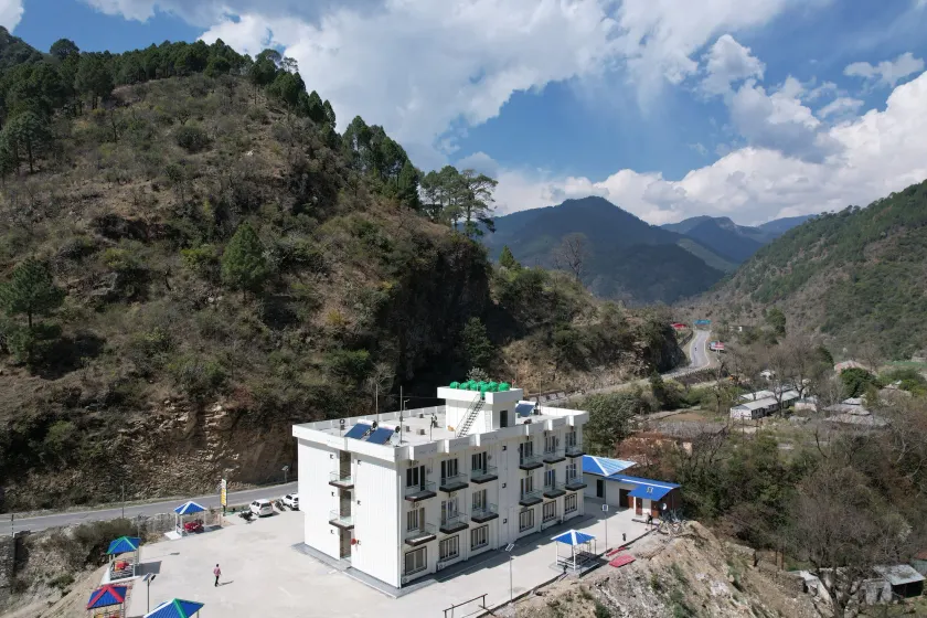 Hotel Hill River View Resort - Image 1