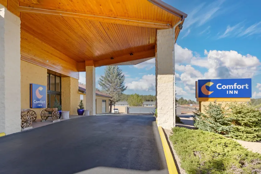 Comfort Inn Near Grand Canyon - Image 1