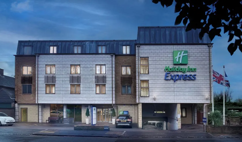 Holiday Inn Express Windsor by IHG - Image 1