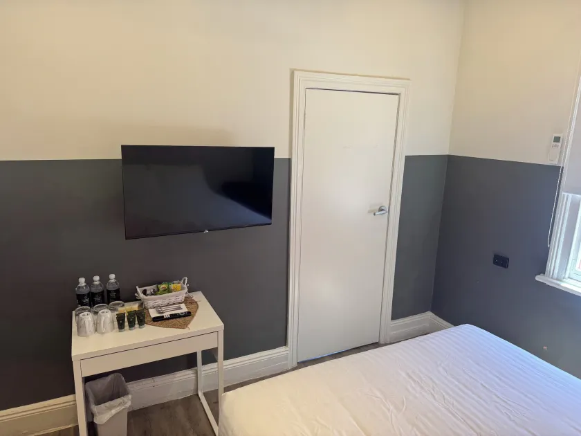 Native Rose Hotel - Room