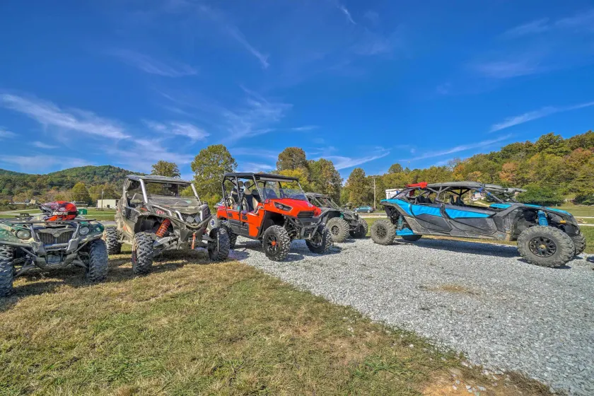 Huntsville Cabin w/ Fire Pit, ATV Authorized Route - Innvendig