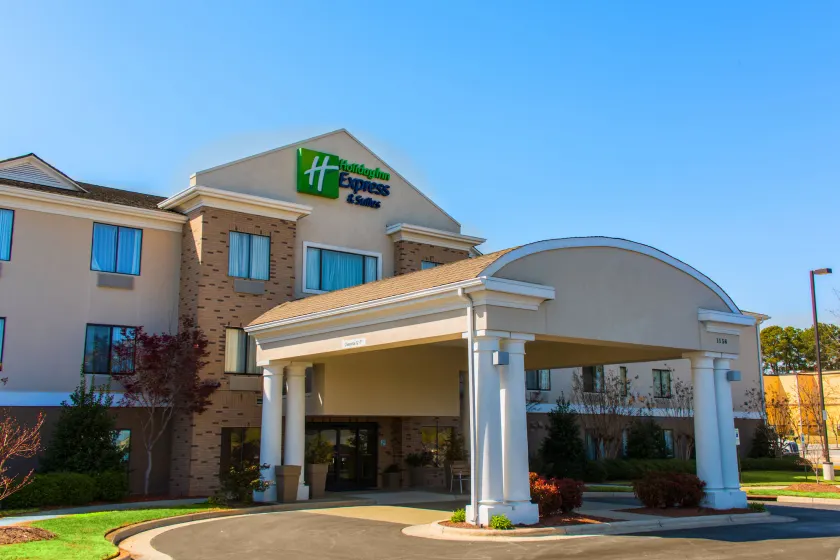 Holiday Inn Express Hotel & Suites Kinston by IHG - Image 1