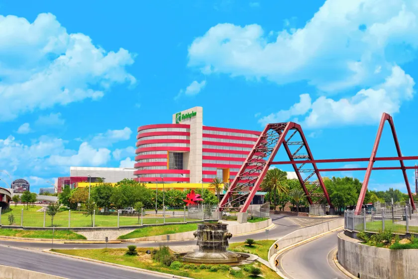 Holiday Inn Monterrey-Parque Fundidora by IHG - Image 1