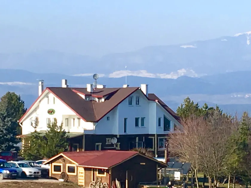 Kartaltepe Hotel - Image 1