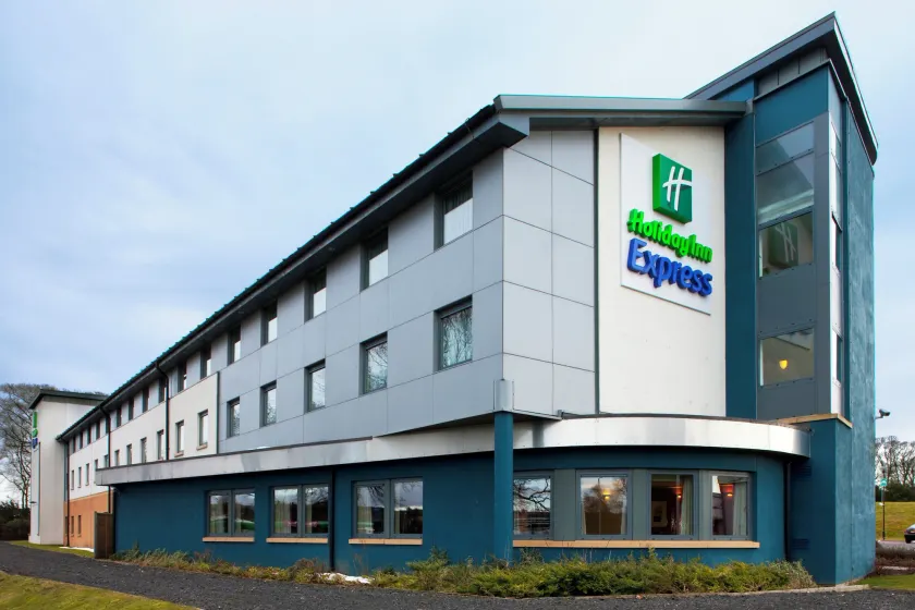 Holiday Inn Express Dunfermline by IHG - Image 1