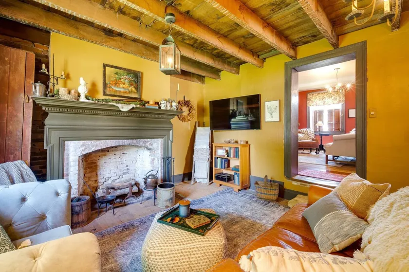 Cumberland House - A Cozy Historical Stay - Image 1