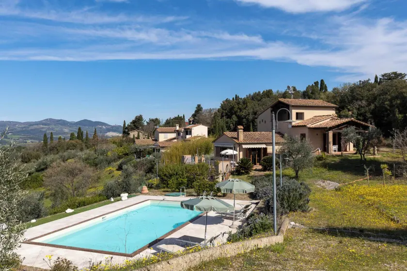 Villa Montegemoli by Toscana Bella - Image 1