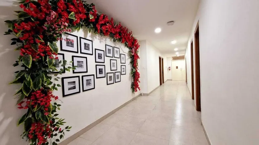 Hotel Silver Saffron Paschim Vihar New Delhi - Lobby