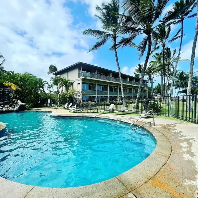 Hotel Coral Reef - Image 1