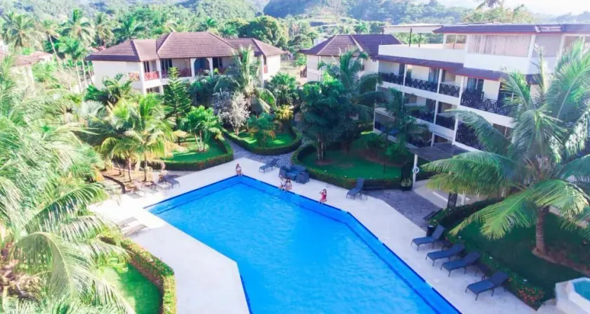 LTH Las Terrenas Hotel - Image 1