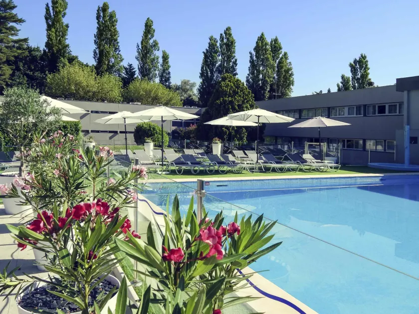 Park Inn By Radisson Orange - Image 1
