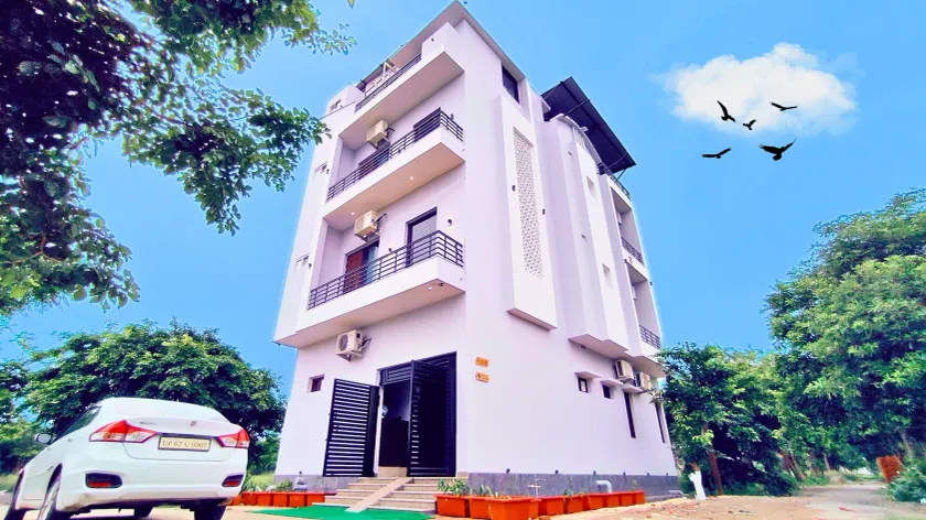 Asapian House - A Luxury Homestay at Moradabad - Image 1